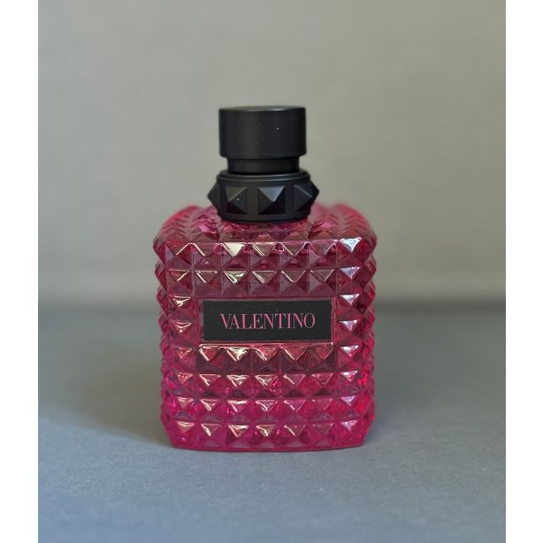 Valentino Born in Roma Extradose