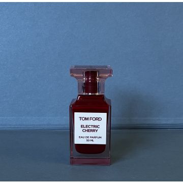 Tom Ford Private Blend Electric Cherry
