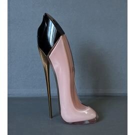Be True High Heel Shape Perfume Carolina Herrera Good Girl Blush